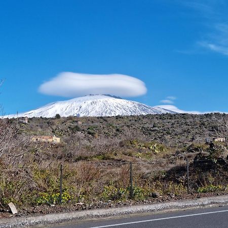 Appartamento Turistico Maletto ภายนอก รูปภาพ